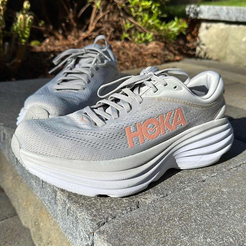 Unworn Women’s Hoka Bondi 8 in size 8.5B
